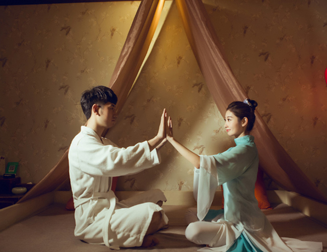 武汉青山区水疗与创造力：当大脑在漂浮中重启